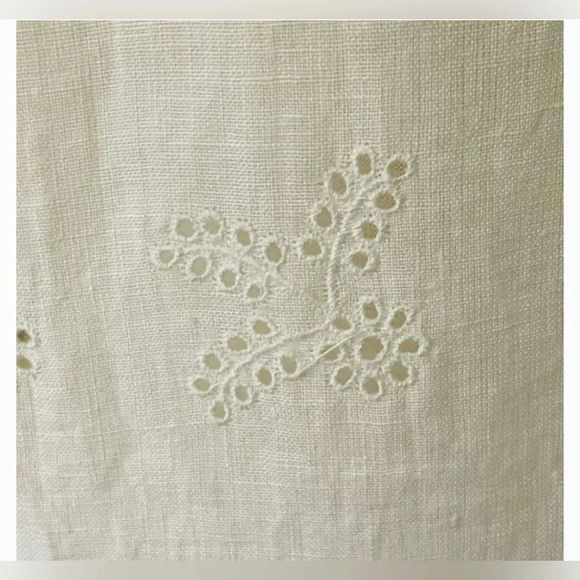 ANN MASHBURN WILLA NEW TOP WHITE EMBROIDERED EYELET 
LINEN - Picture 5 of 5